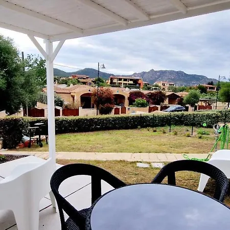 בית נופש La Casa Al Mare, Pittulongu אולביה