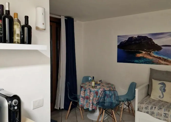 La Casa Al Mare, Pittulongu 度假居 奧爾比亞
